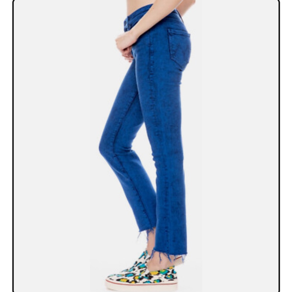 NWOT MOTHER DENIM The Rascal Ankle Fray, Love on the Rocks, Size 28 - Picture 2 of 15